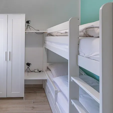 Apartman Sahlenburger Weg 17, 1 *